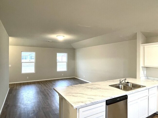 Foto del edificio - 14143 N 73rd E Ave