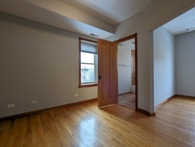 Building Photo - 3256 N Clifton Ave