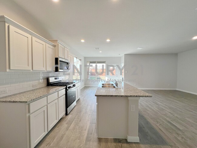 Foto del edificio - Crisp and Clean 4/2/2 in Boyd For Rent!