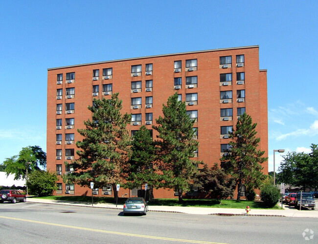 View from the southeast - Mill Pond Towers