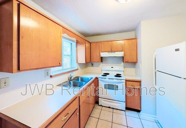 Building Photo - 3126 Belden St
