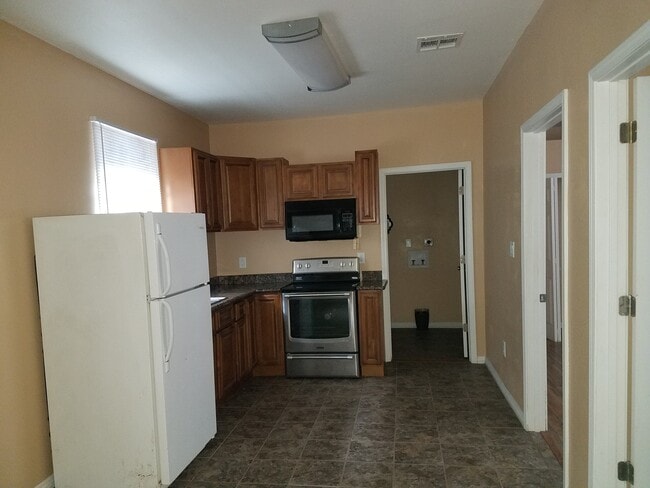 Foto del edificio - 3123 Urquhart St