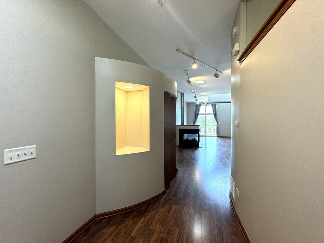 Foto del edificio - 1717 Town Center St