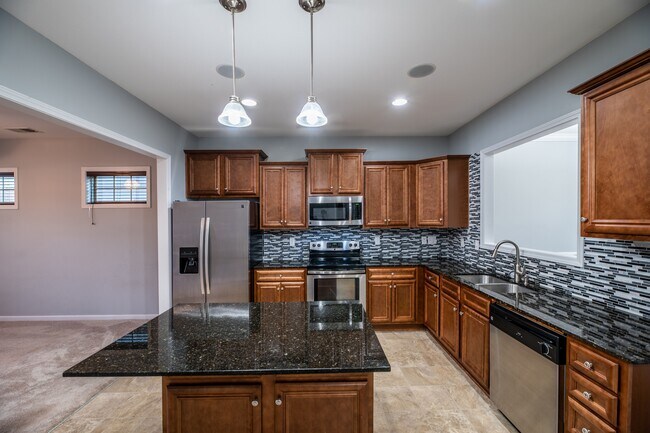 Building Photo - 808 Derby Downs Ct