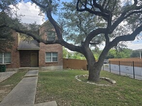 Building Photo - 4103 St Charles Bay