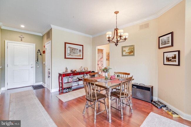 Building Photo - 500 Admirals Way
