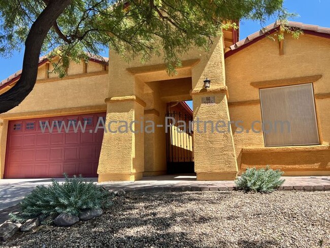 Building Photo - Three Bedroom in Tangerine Crossing