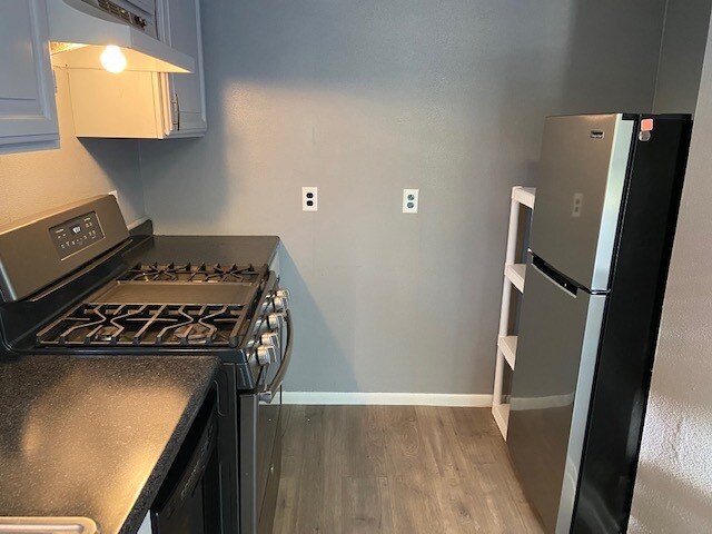 Foto del edificio - 609 N Ward Ave