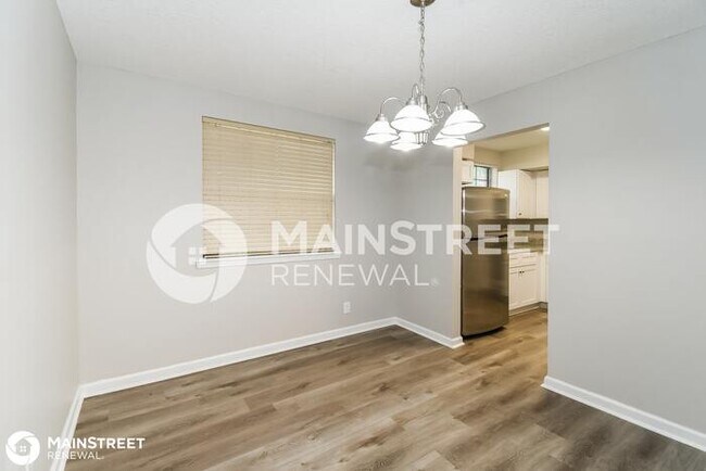 11223 VERA DR, JACKSONVILLE, FL 32218 - 4