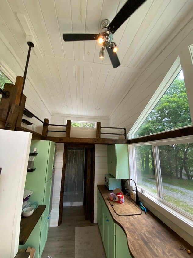 Primary Photo - The tiny home of your dreams!
