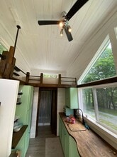 Building Photo - 333 Evans Rd