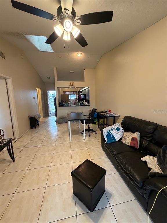 Building Photo - 2803 Waxy Willow Ln