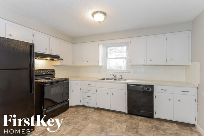 Foto del edificio - 7809 E 49th St