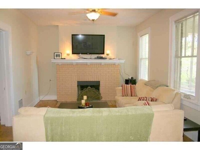 Foto del edificio - 505 8th St NE