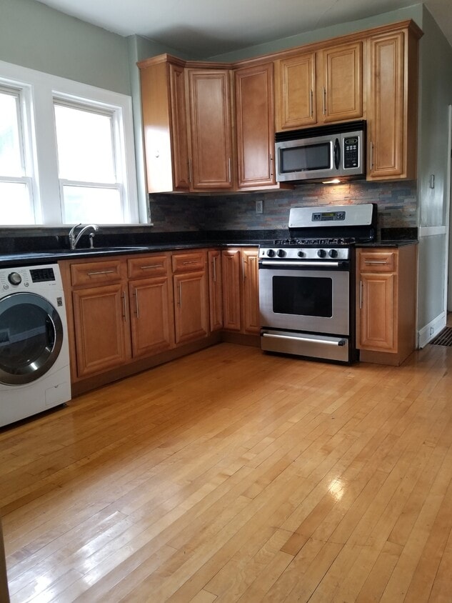 Primary Photo - 4616 W Patterson Ave