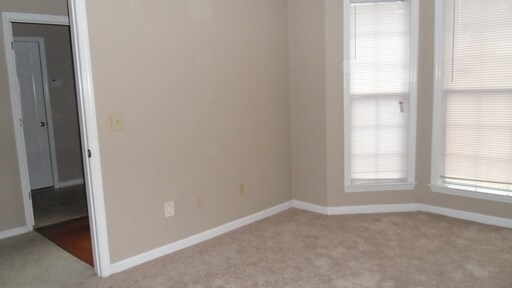 Building Photo - 233 Mimosa Rd