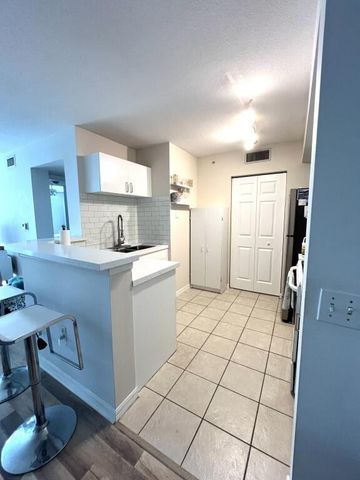 Photo - 713 Villa Cir (Boynton Beach, FL)