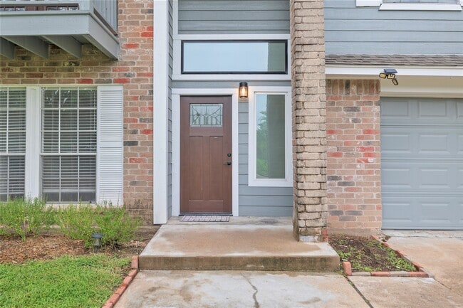 Building Photo - 3122 Lazy Brook Dr