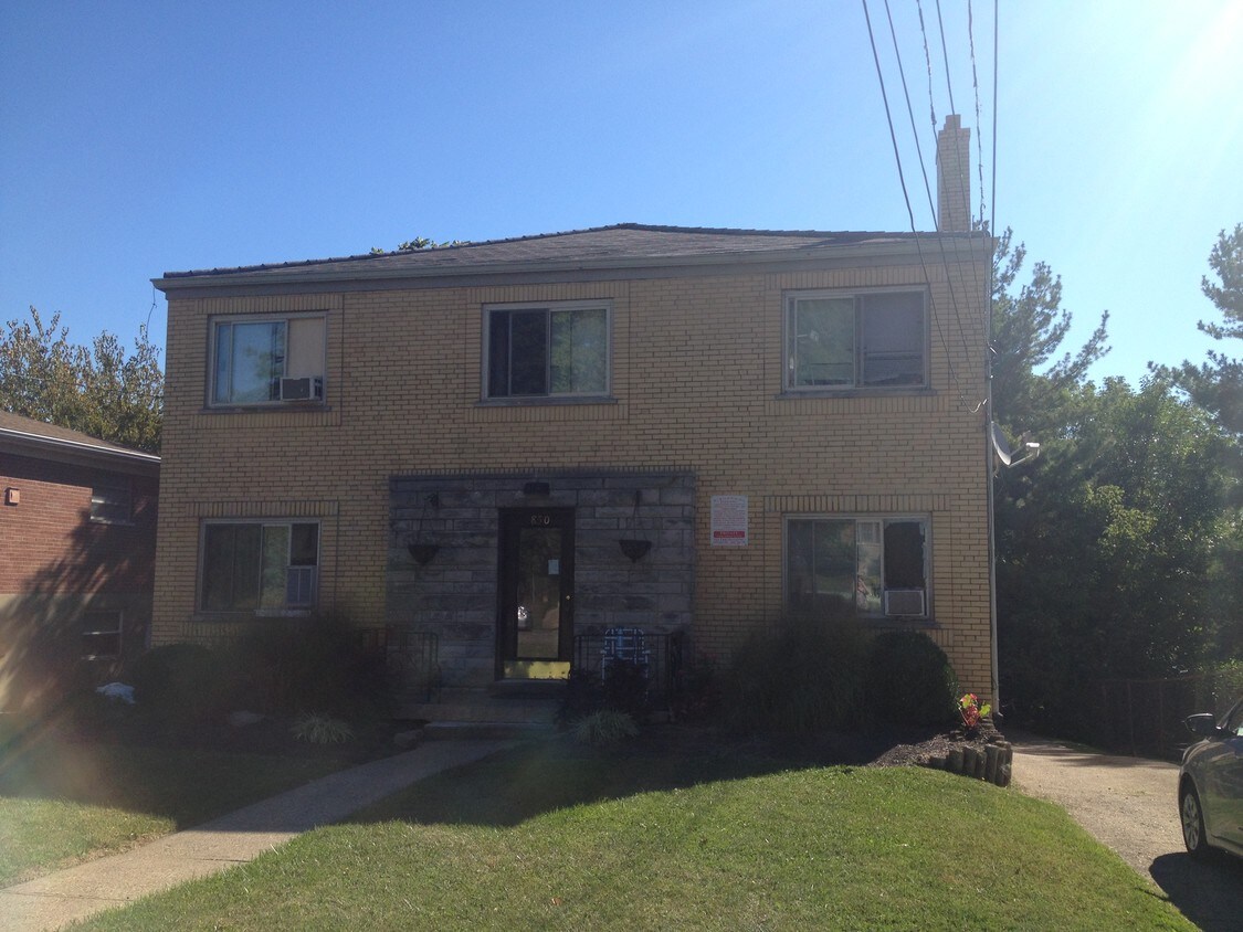 Primary Photo - 850 Overlook Ave