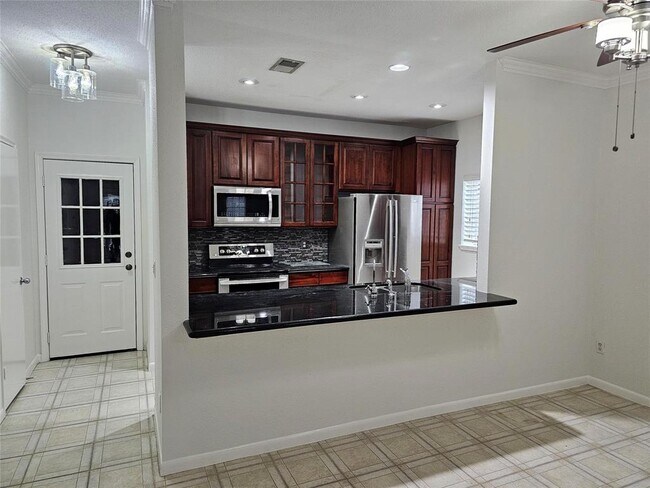 Building Photo - 6000 Reims Rd