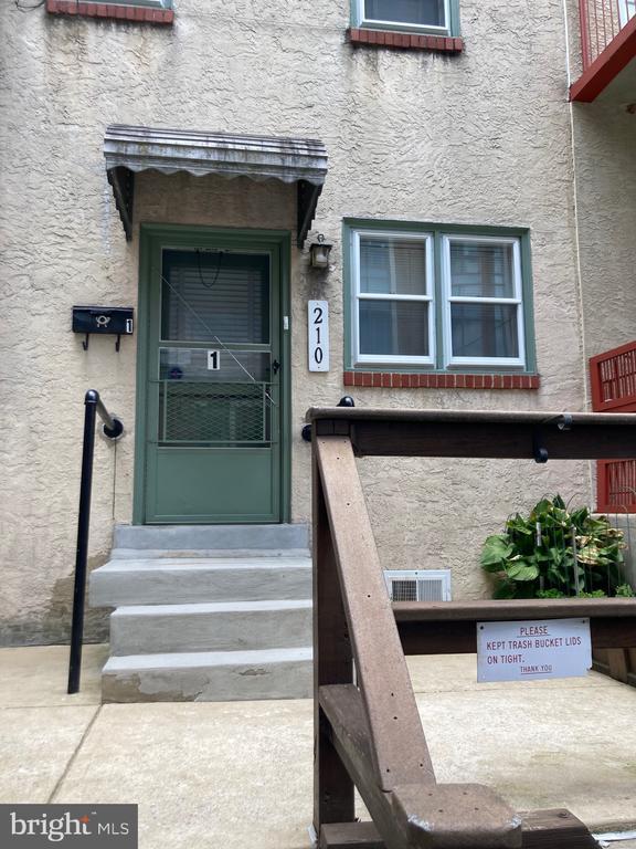 Primary Photo - 210 W Gay St