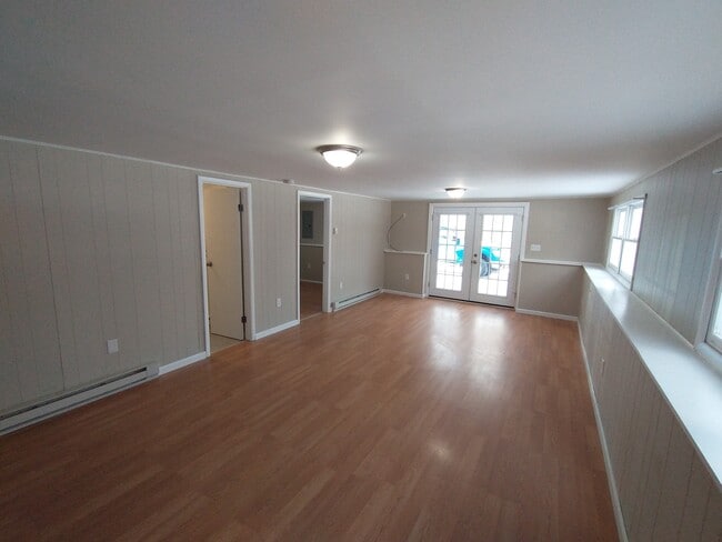 Building Photo - 46 Sunset Cir