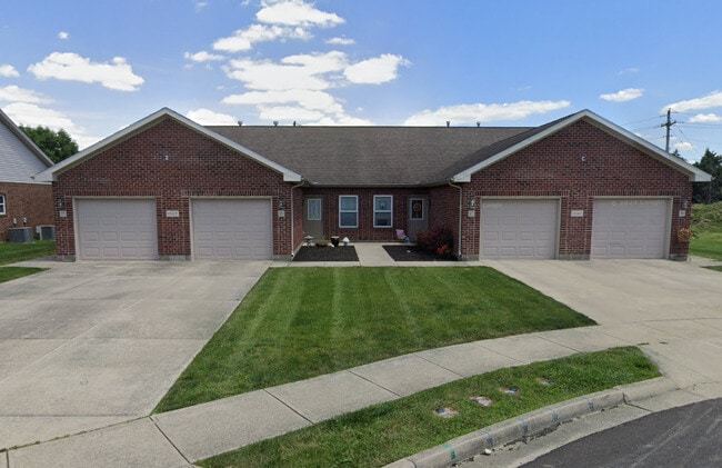 Building Photo - Eagleview Estates of Troy