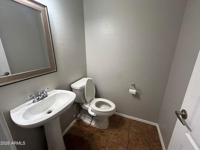 Foto del edificio - 17315 W Tara Ln