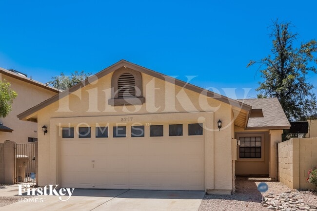 Building Photo - 3717 W Tierra Buena Ln