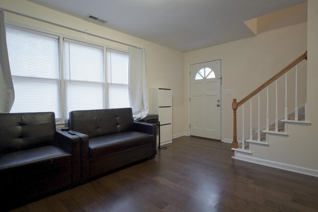 Photo - 109 Old Cooper Square Townhome