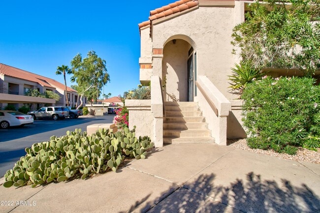 Building Photo - 9707 E Mountain View Rd