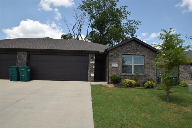 Building Photo - 1562 Sandpiper St