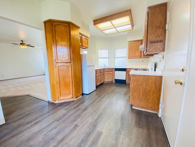 Foto del edificio - Nice Cul-De-Sac Location