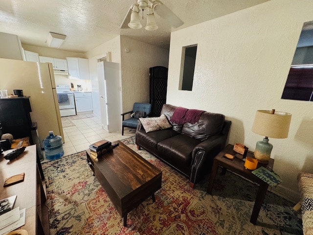 Foto del edificio - 113 NE Lincoln Cir N