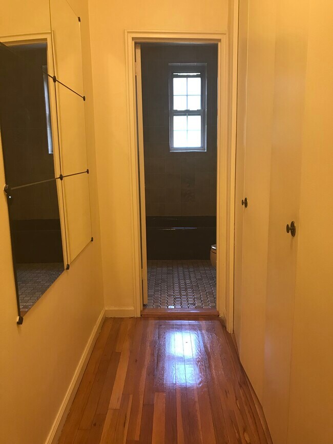 Foto del edificio - 780 Bronx River Rd