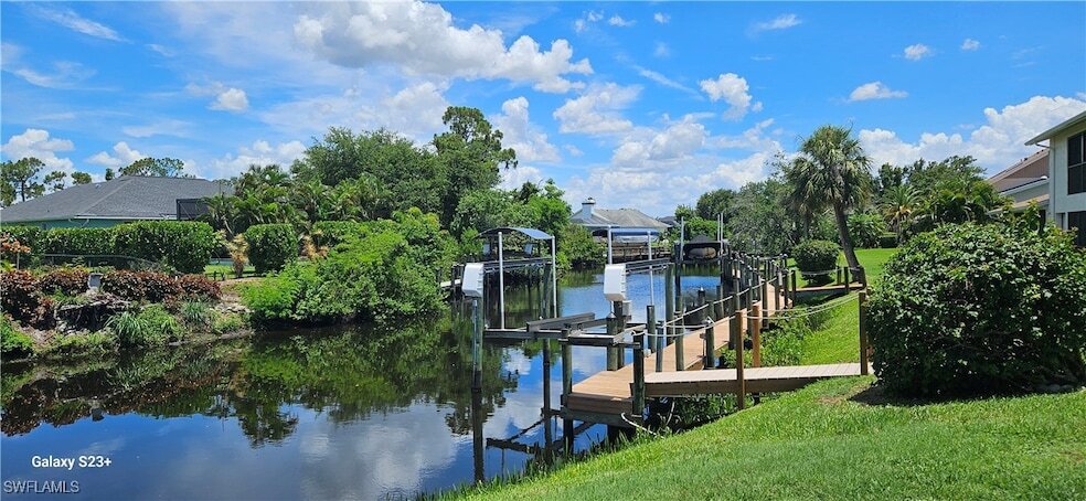 Foto principal - 15140 Riverbend Blvd