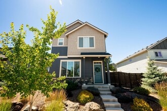 Building Photo - 20561 SE Evian Ave