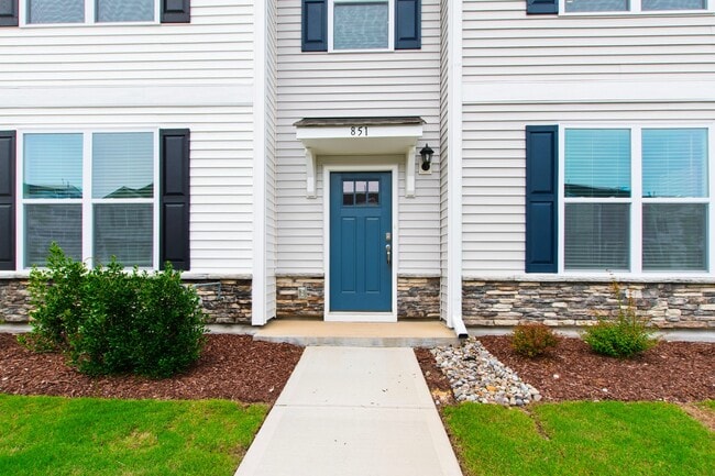 Building Photo - Serenity in Wendell NC!