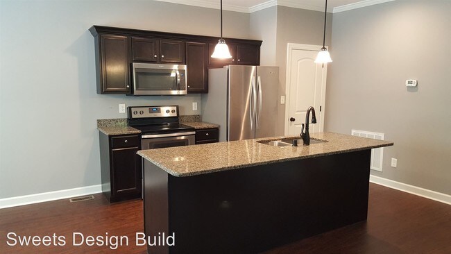 Foto del edificio - 4 br, 2 bath Apartment - 1425-B Park Street