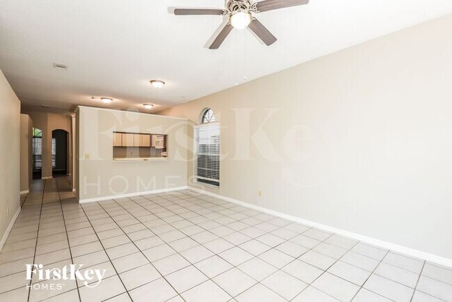 Building Photo - 1047 Whittier Cir