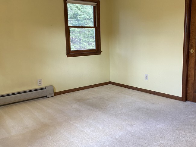 Foto del edificio - 10 W Park Dr