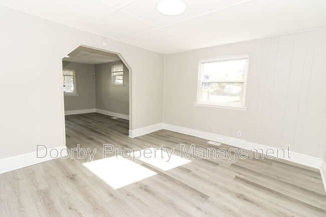 Foto del edificio - 3115 14th Ave