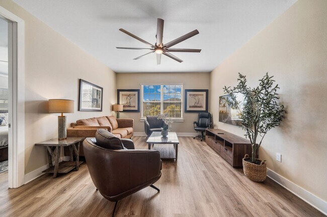 Building Photo - 7468 Gathering Dr