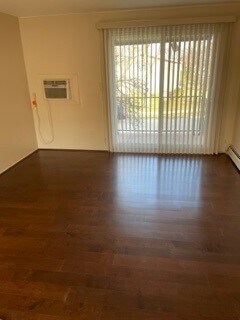 Foto del edificio - 25331-25337 S Montmartre Ct