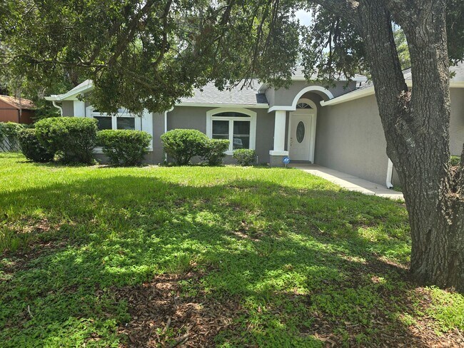 Foto del edificio - 3/2/2 Spring Hill Home