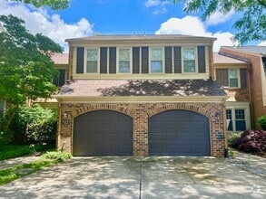 Building Photo - 11221 Empire Ln