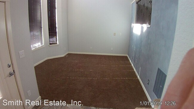 Building Photo - 3 br, 2.5 bath House - 18107 E Saskatoon Pl