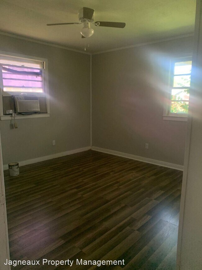 Building Photo - 2 br, 1 bath House - 3450 Polk St