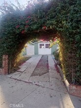 Building Photo - 660 Silver Lake Blvd