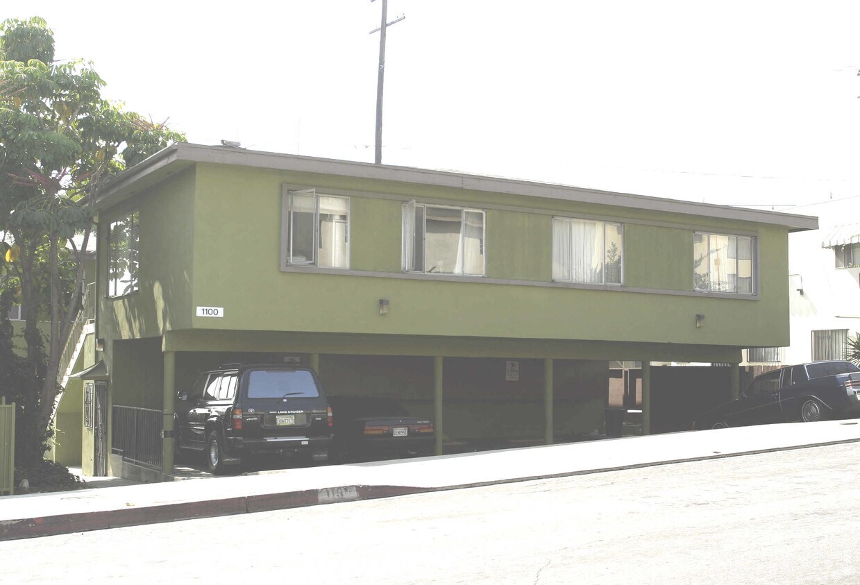 Foto principal - 1100 College View Dr